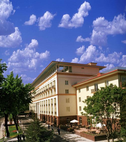 Lotte City Hotel Tashkent Palace - Tashkent - Edifício