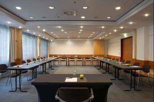 InterCityHotel Wien - Viena - Sala de conferências