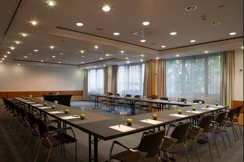 InterCityHotel Wien - Viena - Sala de conferências