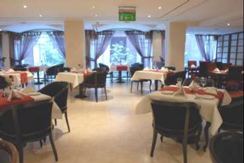 Hospitality Inn - Lahore - Restaurante