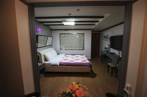 Goodstay Lynn House Hotel - Jeonju - Quarto
