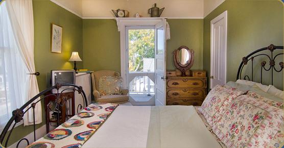 Bird House Inn & Gardens - Excelsior - Quarto