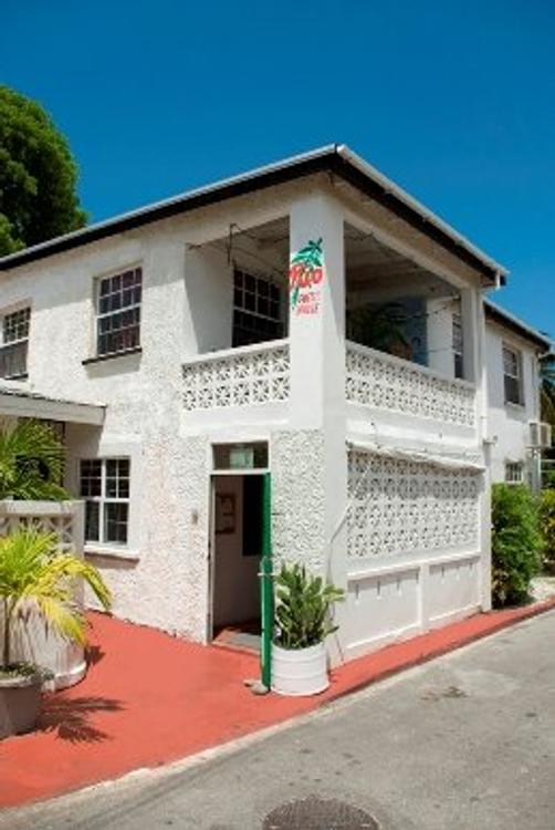 Rio Guest House - St Lawrence Gap - Edifício