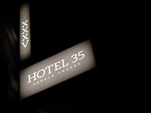Hotel 35 at Herald Square - Nova Iorque - Vista externa