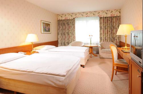 Maritim Hotel Munich - Munique - Quarto