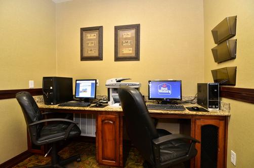 Best Western Plus Monica Royale Inn & Suites - Greenville - Business center