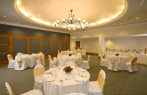 Hotel Express Residency-Jamnagar - Jamnagar