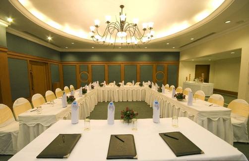 Hotel Express Residency-Jamnagar - Jamnagar
