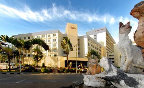 Grand Margherita Hotel - Kuching - Edifício