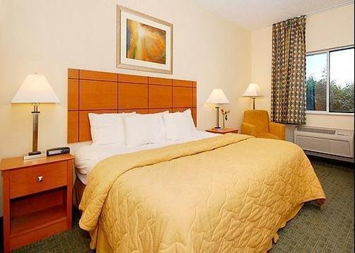 Super 8 Lees Summit - Lee's Summit - Quarto