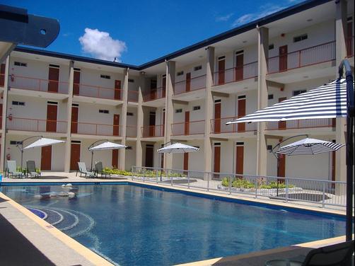 Trans International Hotel - Nadi - Piscina