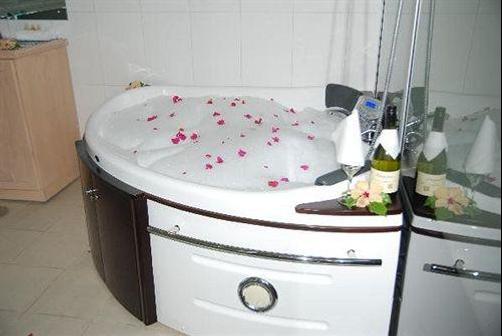 Trans International Hotel - Nadi - Spa