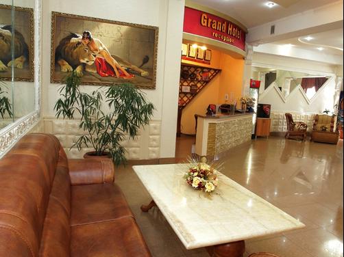 Grand Hotel - Bishkek - Recepção
