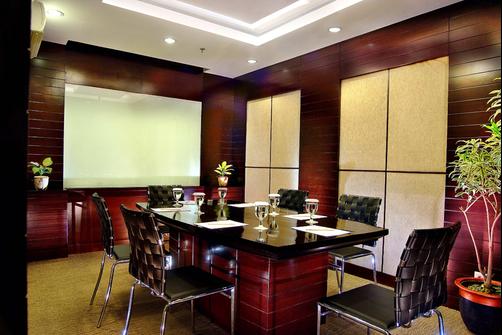 Aston Balikpapan Hotel and Residence - Balikpapan - Sala de conferências
