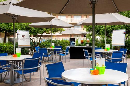 DoubleTree Suites by Hilton Phoenix - Phoenix - Sala de conferências