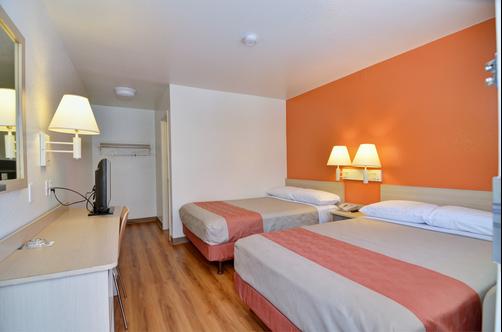 Motel 6 Palm Springs E East Palm Canyon - Palm Springs - Quarto duplo