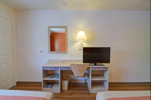Motel 6 Palm Springs E East Palm Canyon - Palm Springs - Quarto