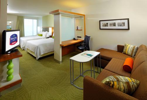 SpringHill Suites by Marriott Pittsburgh Latrobe - Latrobe - Quarto