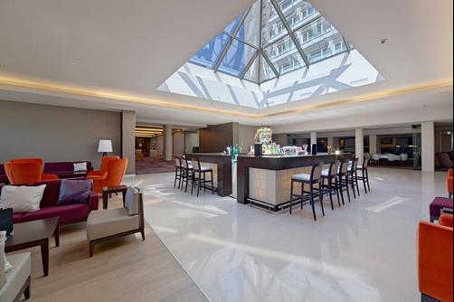 Ramada Plaza Bucharest Convention Center - Bucareste - Bar