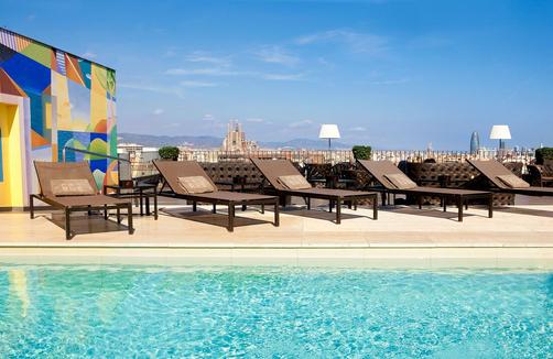 Majestic Hotel & Spa Barcelona - Barcelona - Piscina