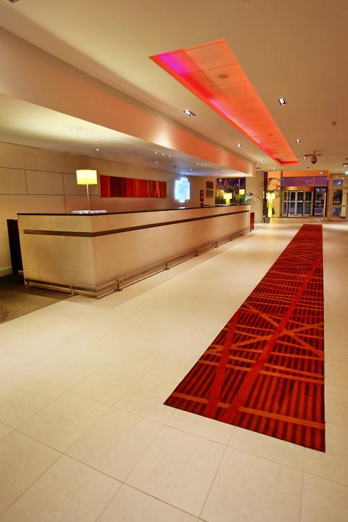 Holiday Inn Sofia - Sofia - Recepção