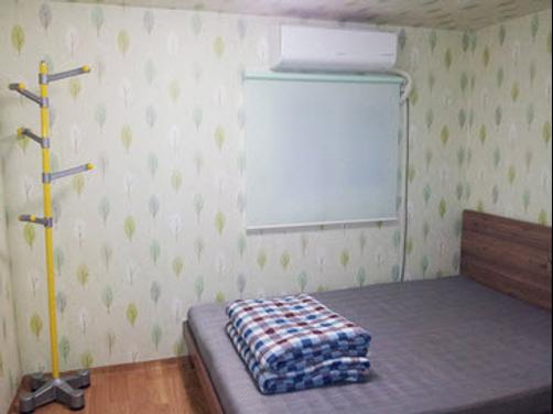 Alpha Guest House - Saul - Cama