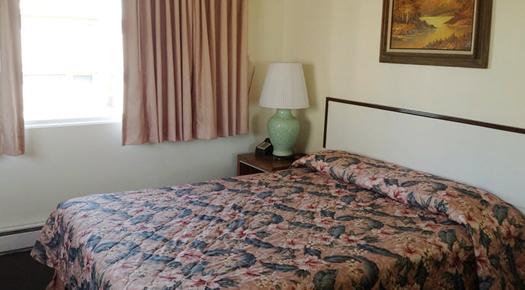 Riviera Inn - Port Angeles - Cama