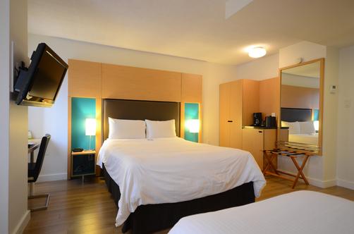 Bond Place Hotel - Toronto - Quarto