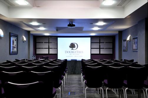 DoubleTree by Hilton Hotel London - West End - Londres - Sala de conferências