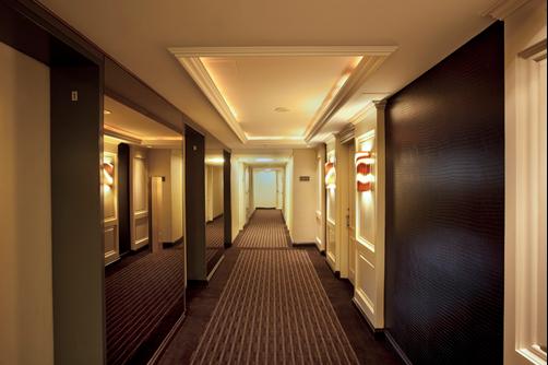 Hotel Le Cantlie Suites - Montreal - Saguão