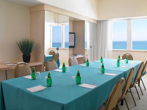 Grand Beach Hotel - Miami Beach - Sala de conferências