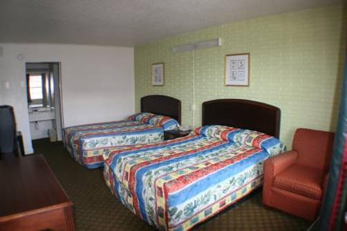 Budget Inn - Charlotte - Quarto