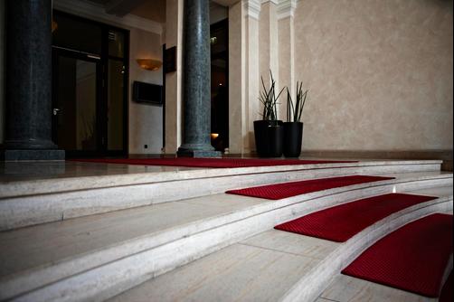 Steigenberger Hotel Metropolitan - Frankfurt - Lobby
