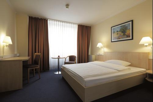 InterCityHotel Frankfurt - Frankfurt - Quarto