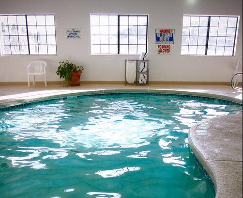 Allington Inn and Suites - South Fork - Piscina