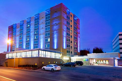 Holiday Inn Express & Suites Pittsburgh West - Greentree - Pittsburgh - Edifício