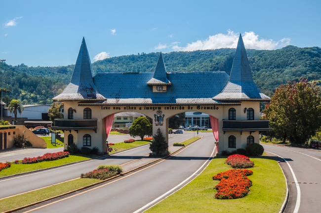 A entrada para Gramado