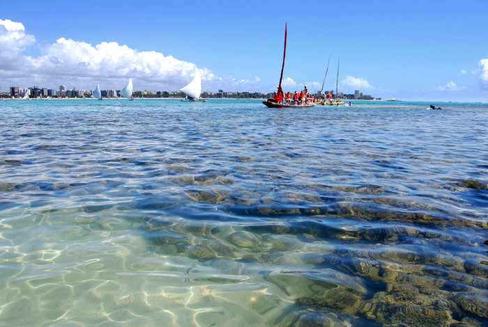 As piscinas naturais de Pajuçara são uma das atrações mais visitadas de Maceió