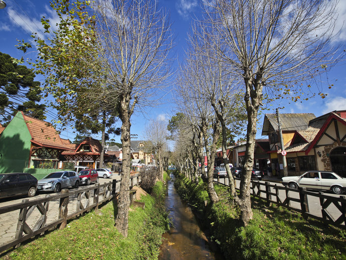 Visite Campos do Jordão e aproveite as delícias do inverno na 