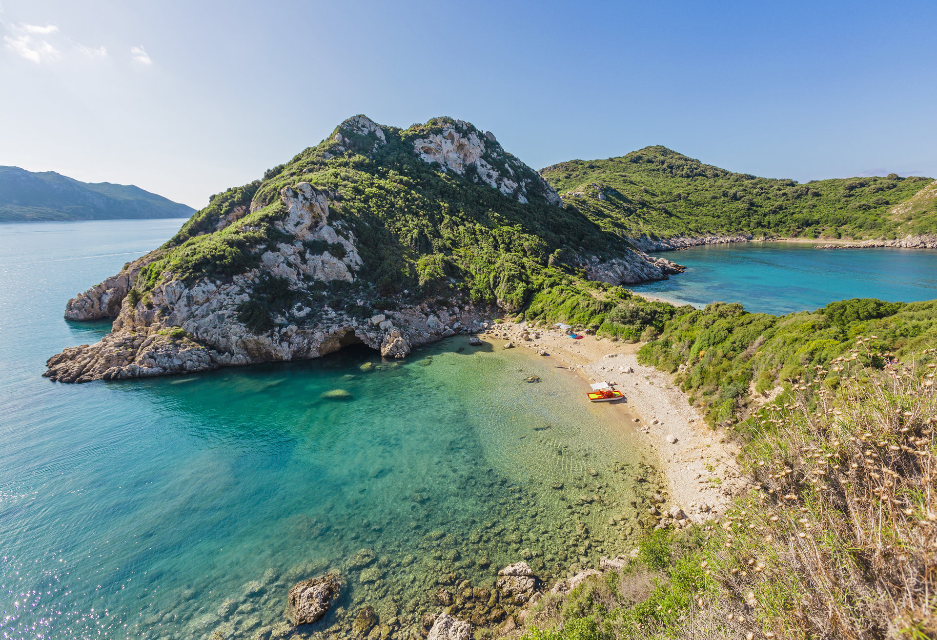 Prepare-se para a estonteante paisagem da lha de Corfu, considerada Patrimônio Mundial pela UNESCO
