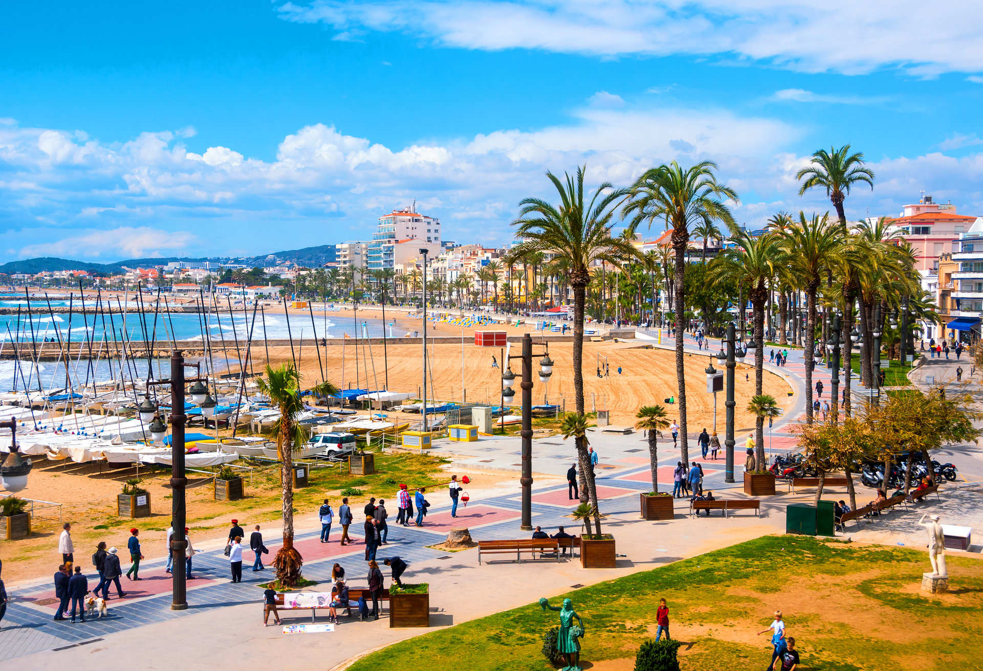 Sitges, na província de Barcelona, é um destinos mais badalados da Espanha
