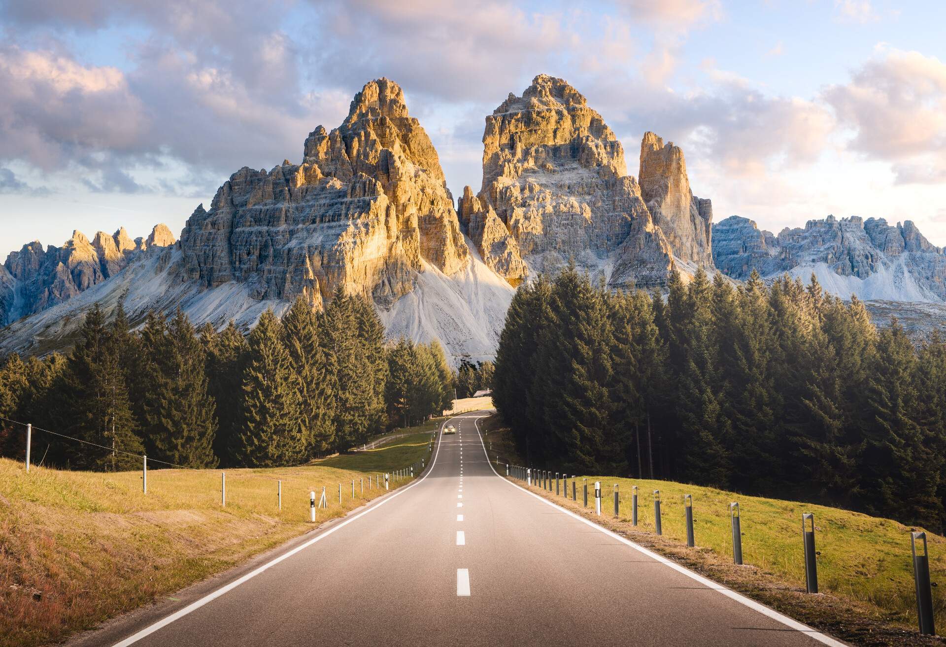 Road in the Italian mountains
