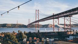 Encontre passagens aéreas baratas de Rio de Janeiro Santos Dumont a Lisboa