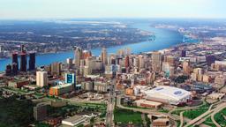 Pesquise passagens baratas para Detroit
