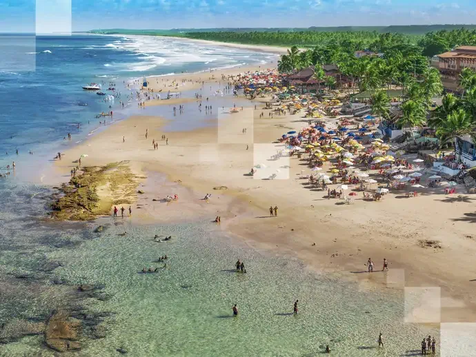 Viajar a Maceió reserva visitas a cenários inesquecíveis como a Praia do Francês