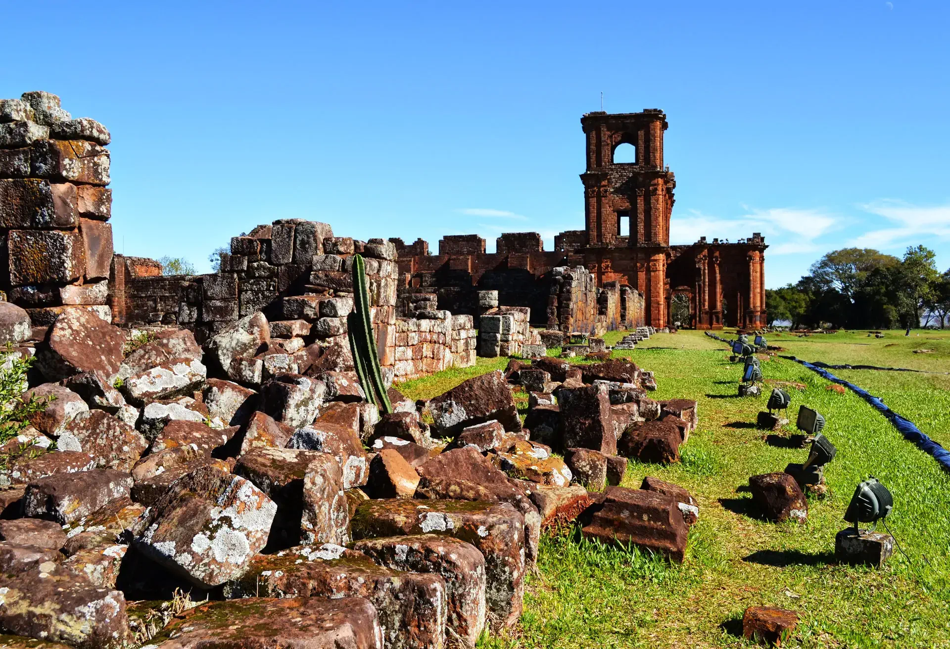 Um passeio histórico e divertido pelas ruínas de São Miguel das Missões