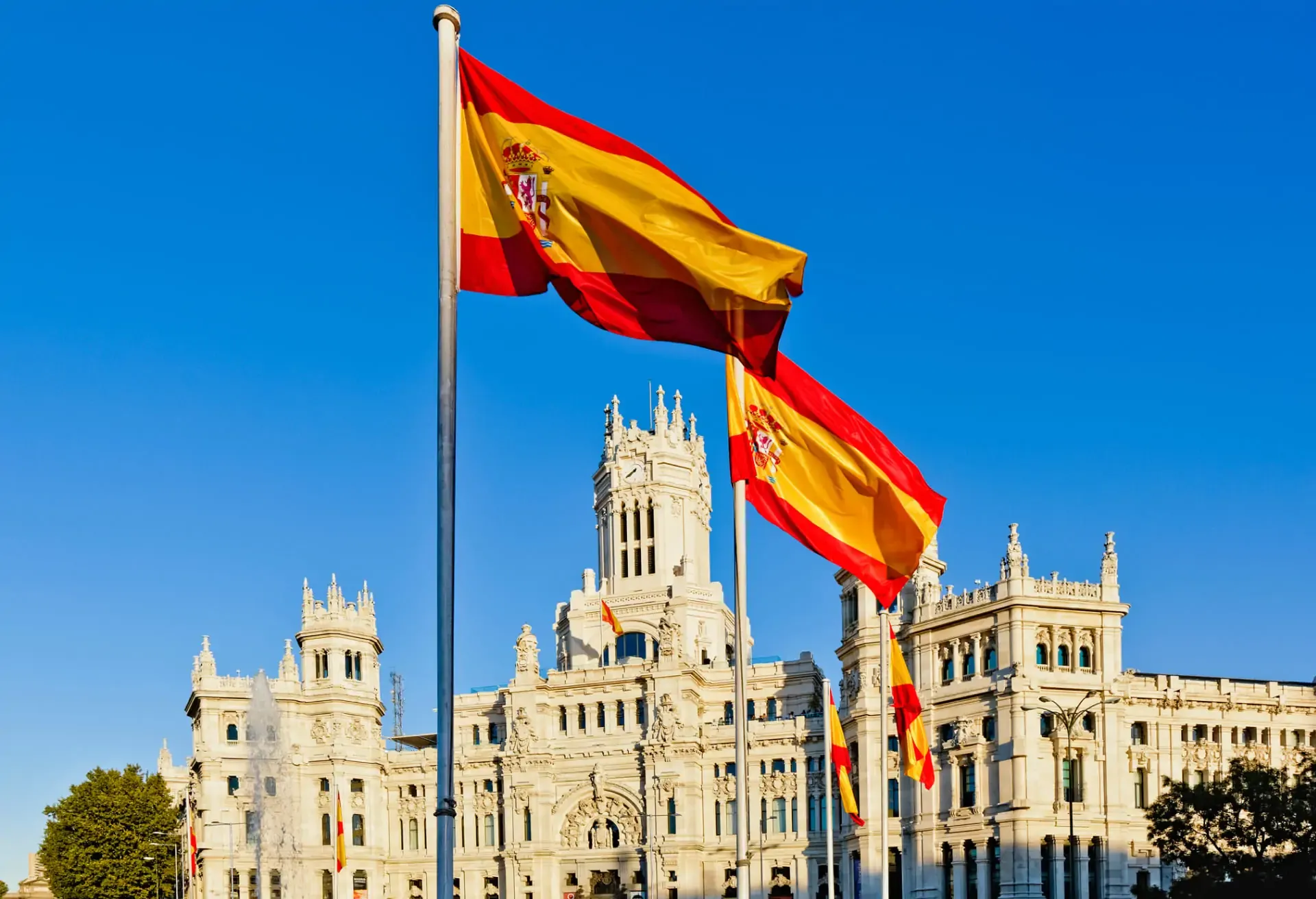 international_madrid_1920x1312_black-friday