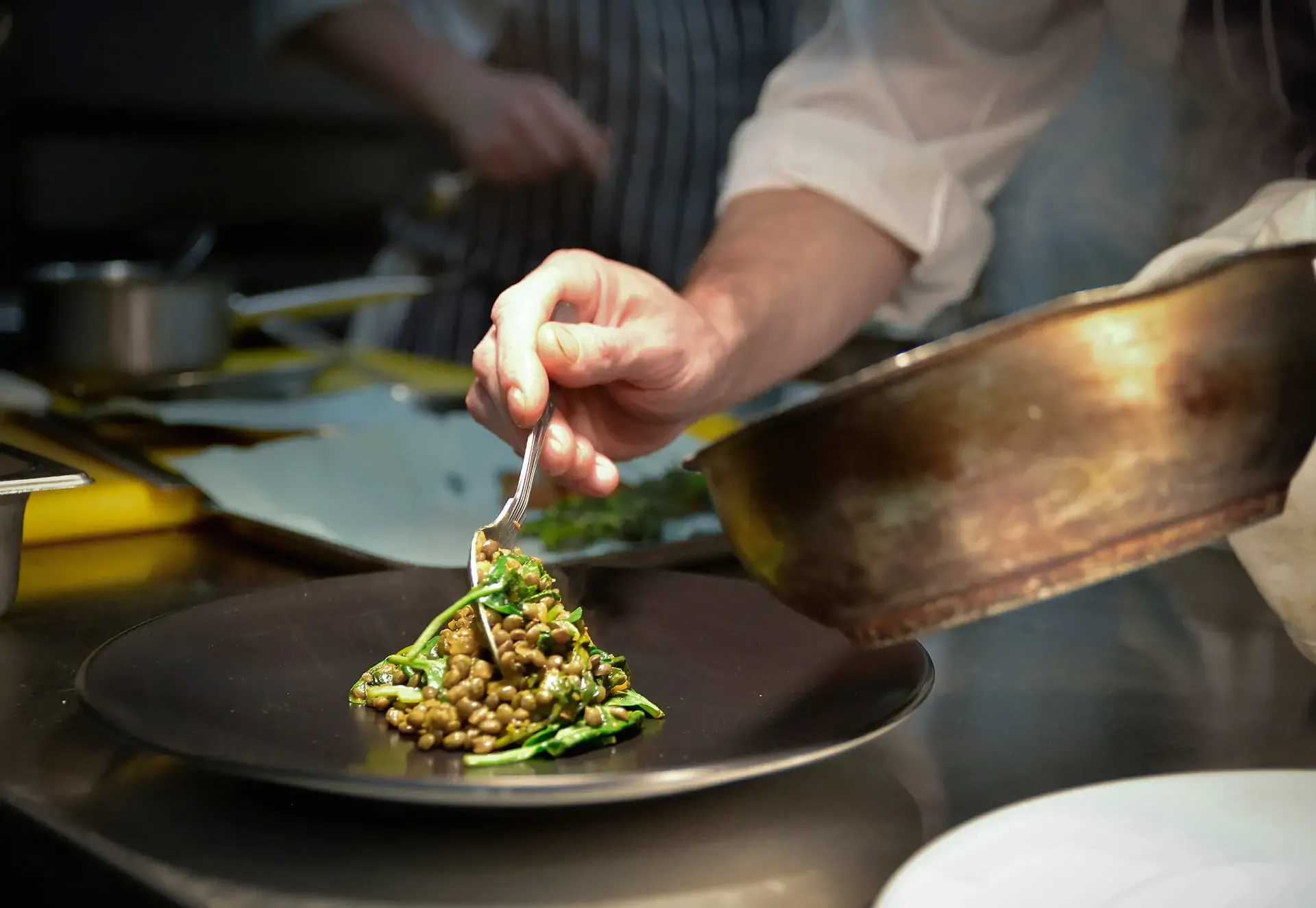 subpage_festivalcuritibacard3_1920x1312_guiafestivais