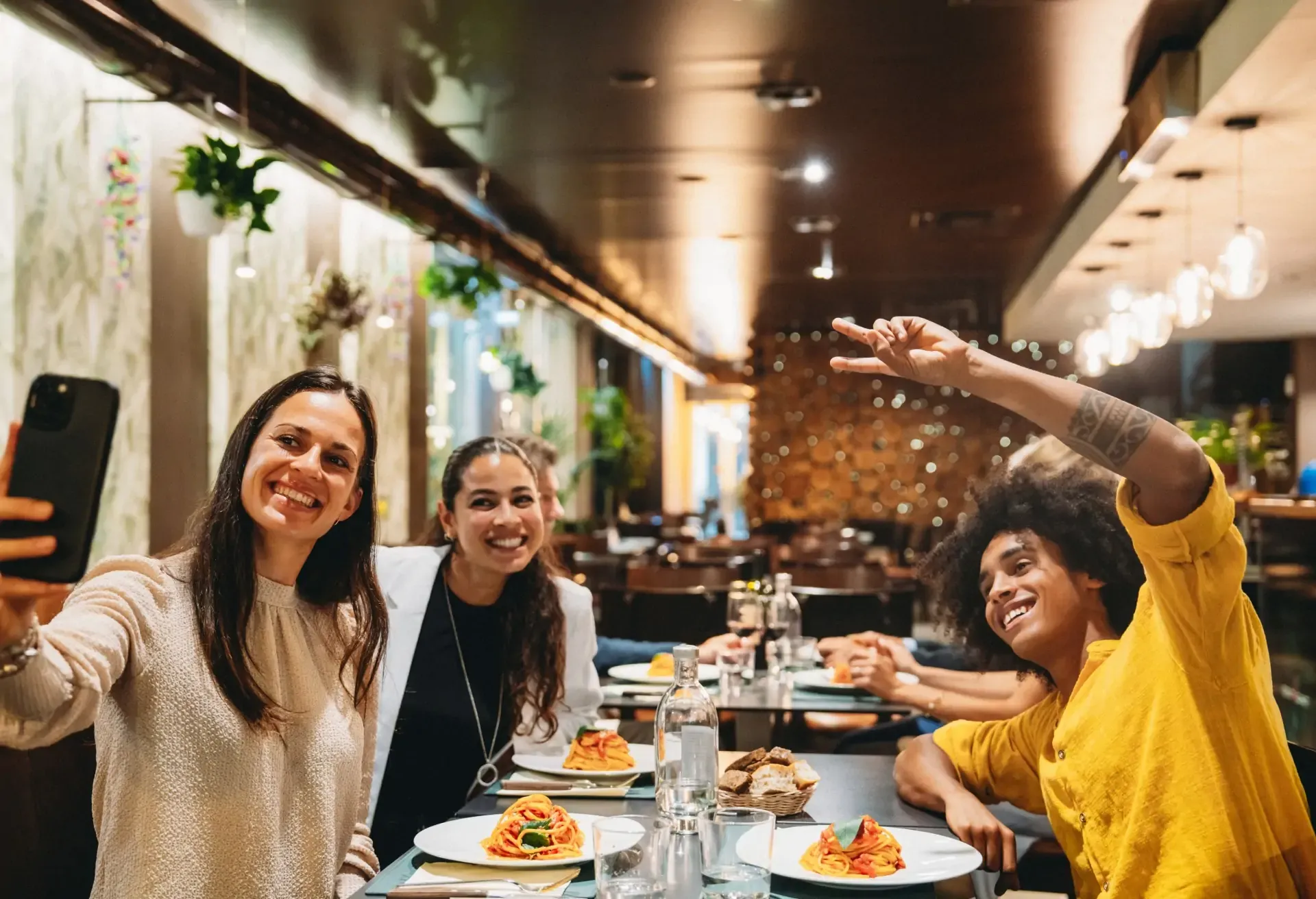 card2_curitiba_planes_1920x1312_guiafestivales