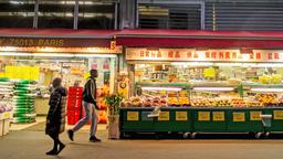 Pesquise passagens baratas para Paris